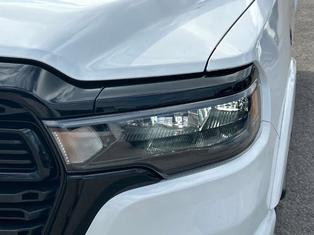 New 2027 RAM 1500 4x4 Crew Cab image 9