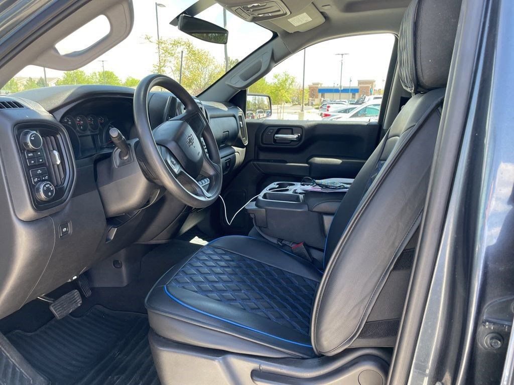 Used 2019 Chevrolet Silverado 1500 Custom Trail Boss w/ Custom Convenience Package image 12