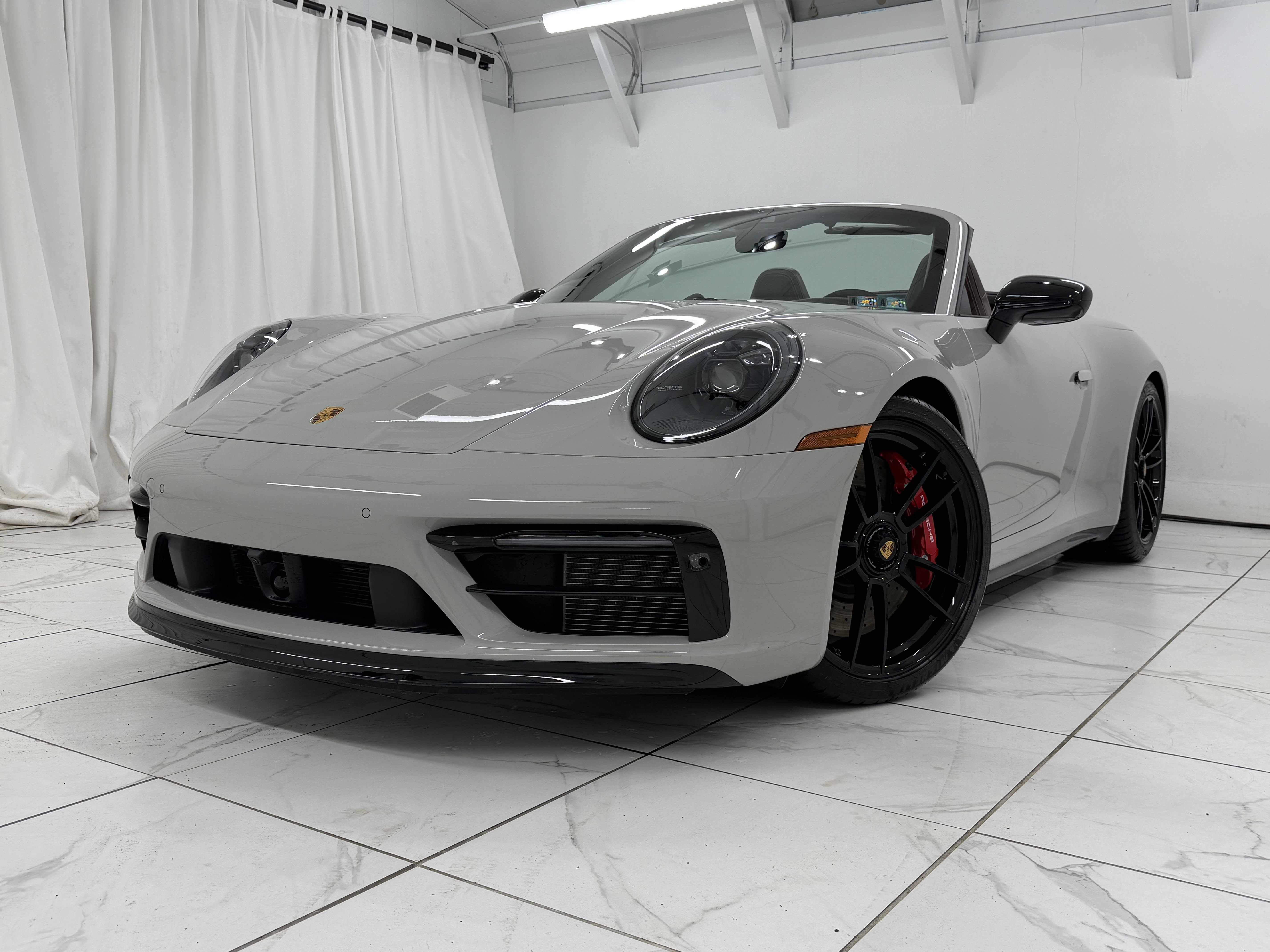 Certified 2023 Porsche 911 Carrera 4 GTS AWD/4WD image 9