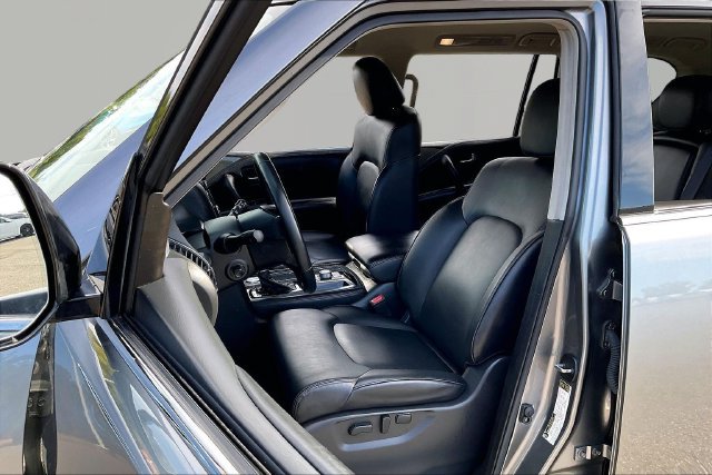 Used 2024 Nissan Armada SV RWD image 15