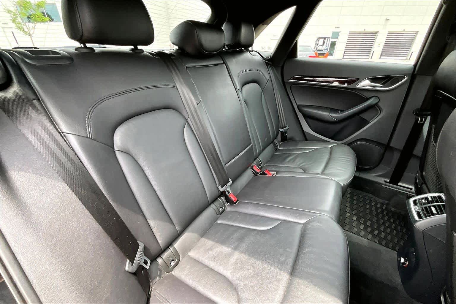 Used 2016 Audi Q3 2.0T Premium Plus w/ Technology Package AWD/4WD image 19