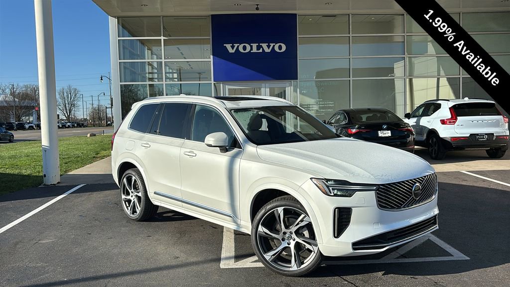 New 2026 Volvo XC90 B5 Core