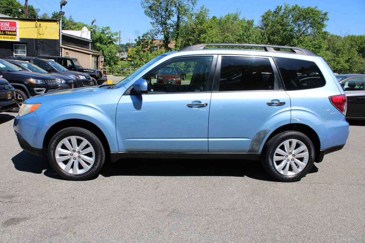 Used 2012 Subaru Forester 2.5X Limited AWD/4WD image 12