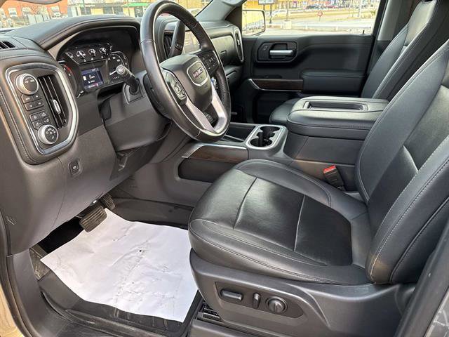 Used 2021 GMC Sierra 1500 SLT w/ SLT Premium Plus Package AWD/4WD image 16
