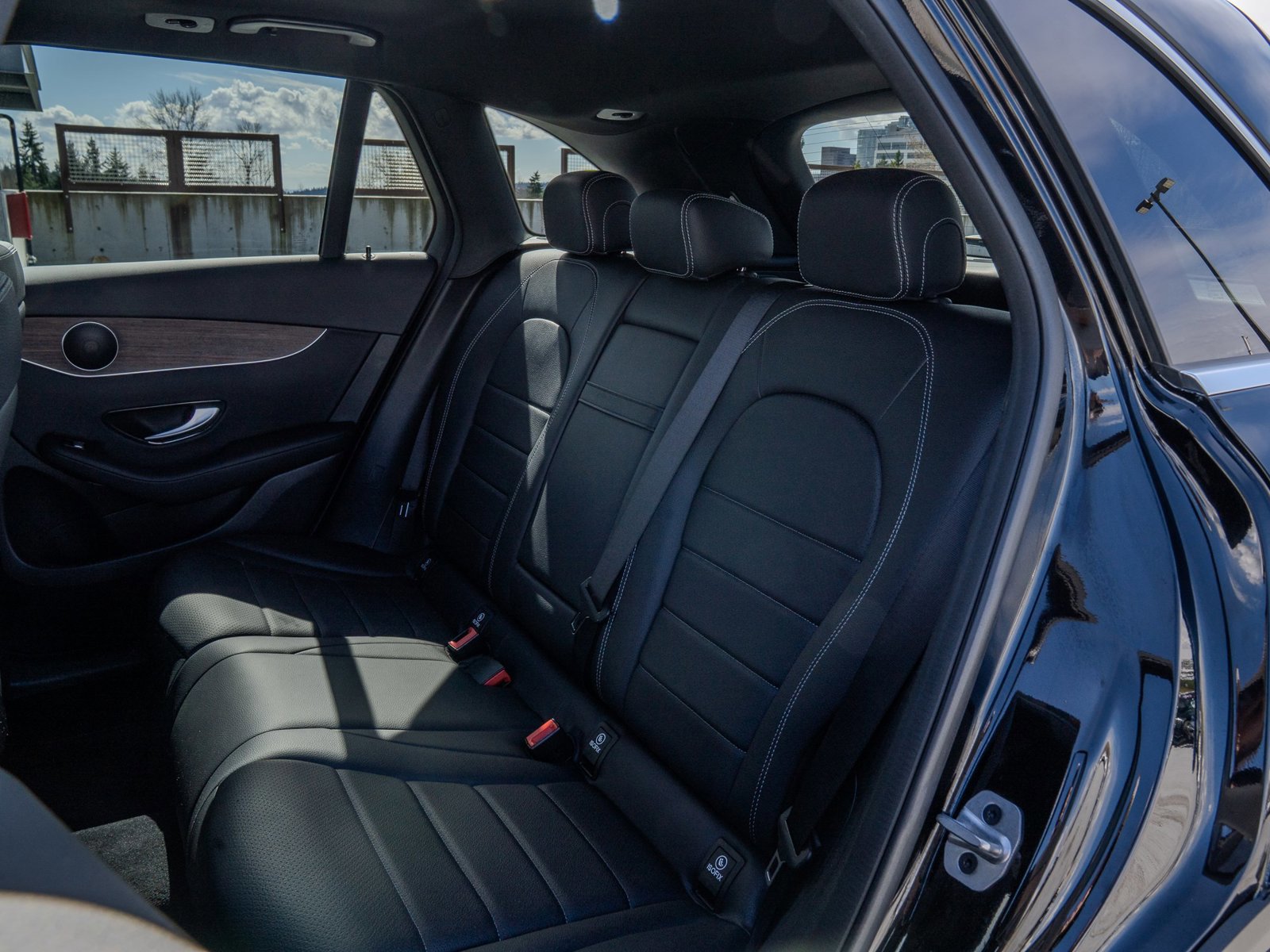 Used 2022 Mercedes-Benz GLC 300 4MATIC image 18