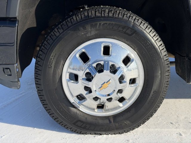 Used 2024 Chevrolet Silverado 3500 High Country image 8