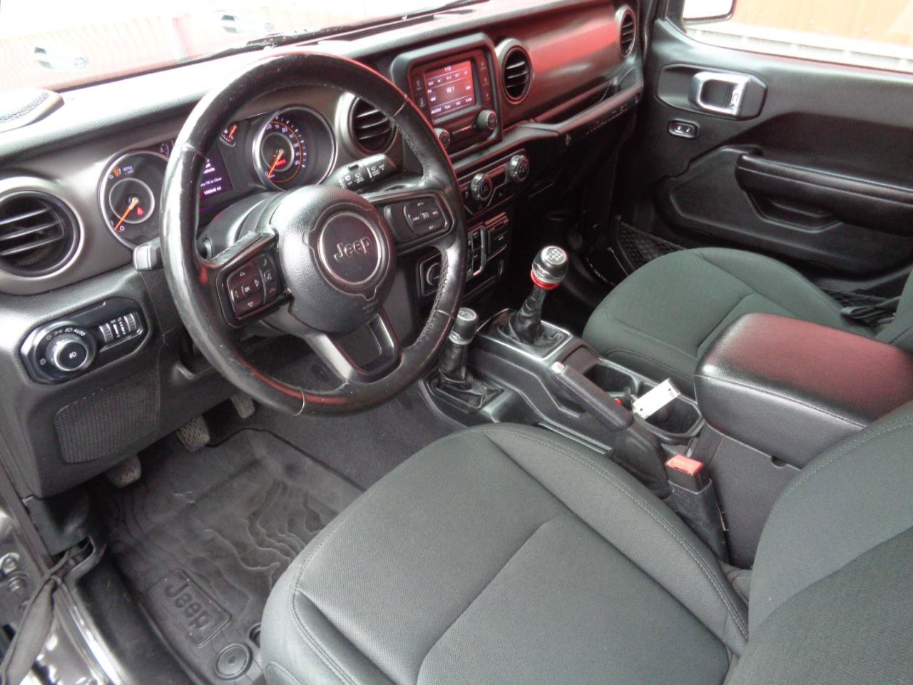 Used 2020 Jeep Wrangler Unlimited Sport S AWD/4WD image 2