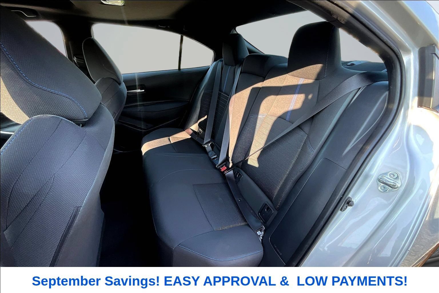 Used 2021 Toyota Corolla SE w/ SE Premium Package FWD image 21