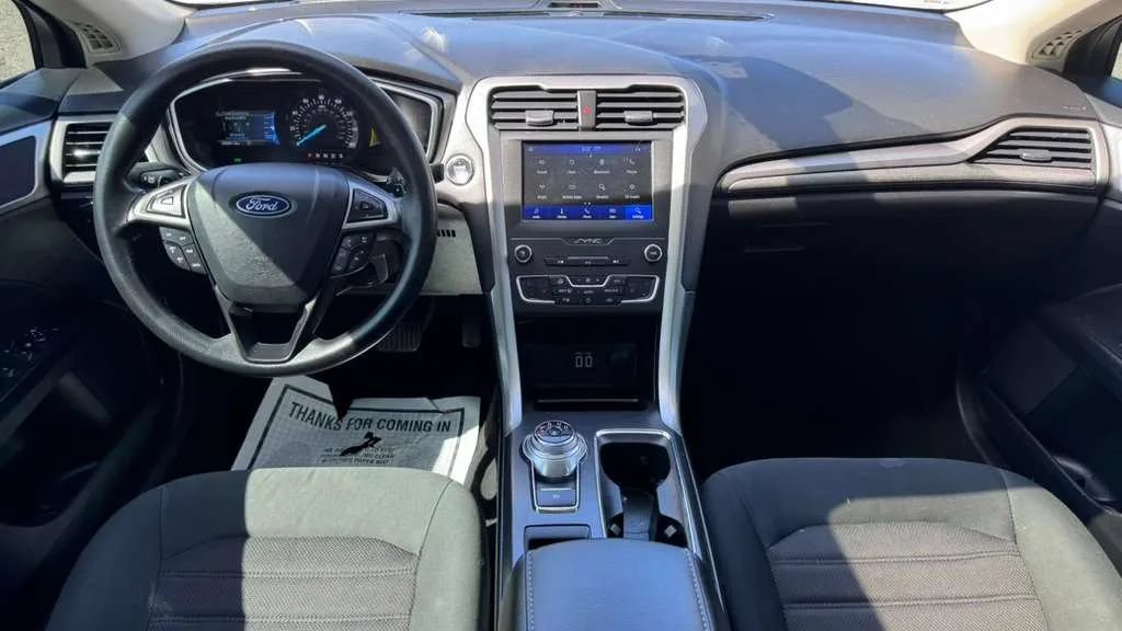 Used 2019 Ford Fusion SE AWD/4WD image 16