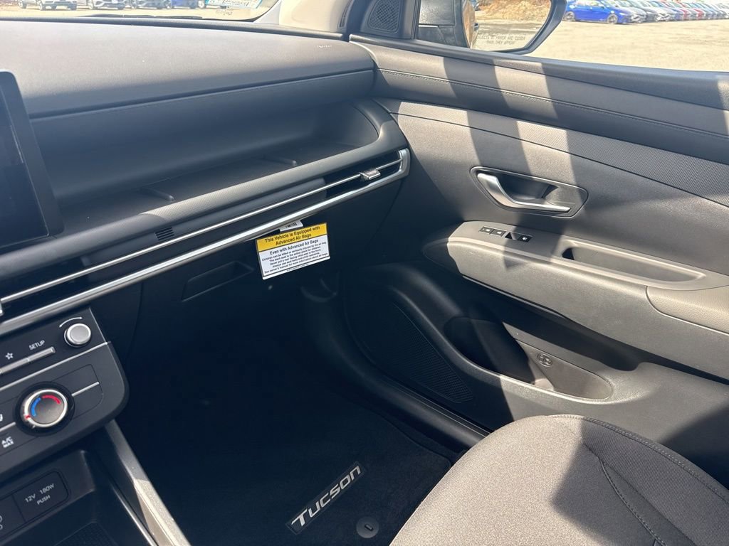 Certified 2026 Hyundai Tucson SE image 27