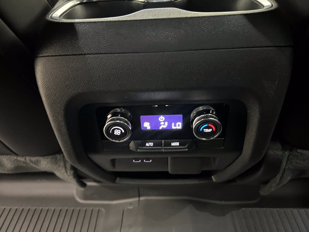 New 2026 Buick Enclave Sport Touring w/ Power Package FWD image 37