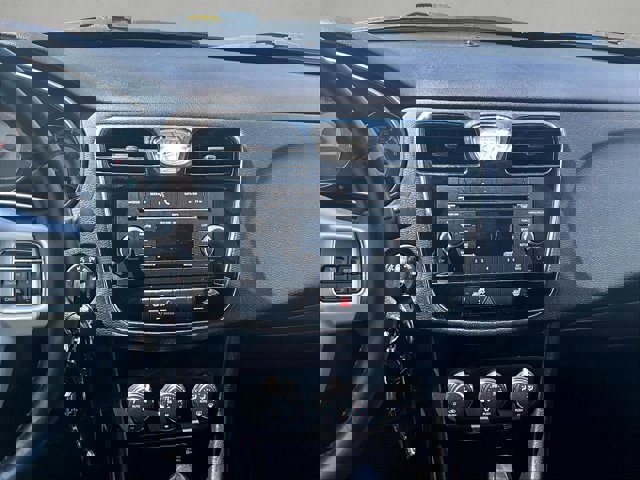 Used 2011 Chrysler 200 Touring w/ Cold Weather Group image 8