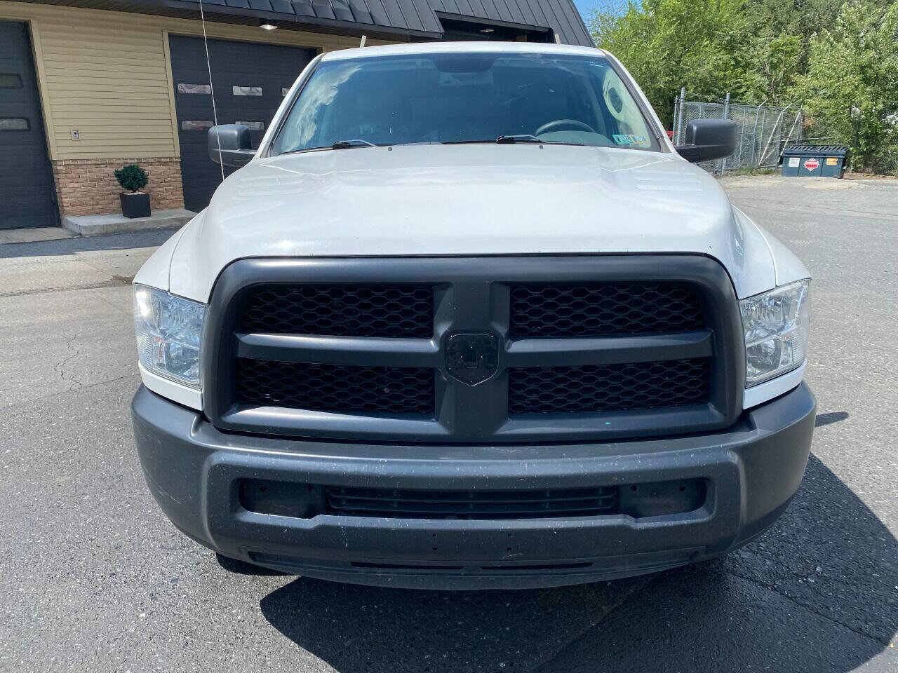 Used 2018 RAM 2500 Tradesman image 2