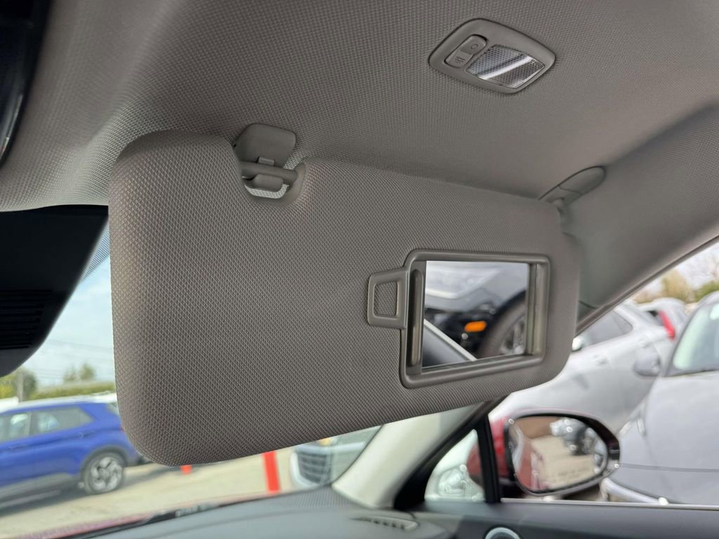 Certified 2025 Hyundai Sonata SEL image 30