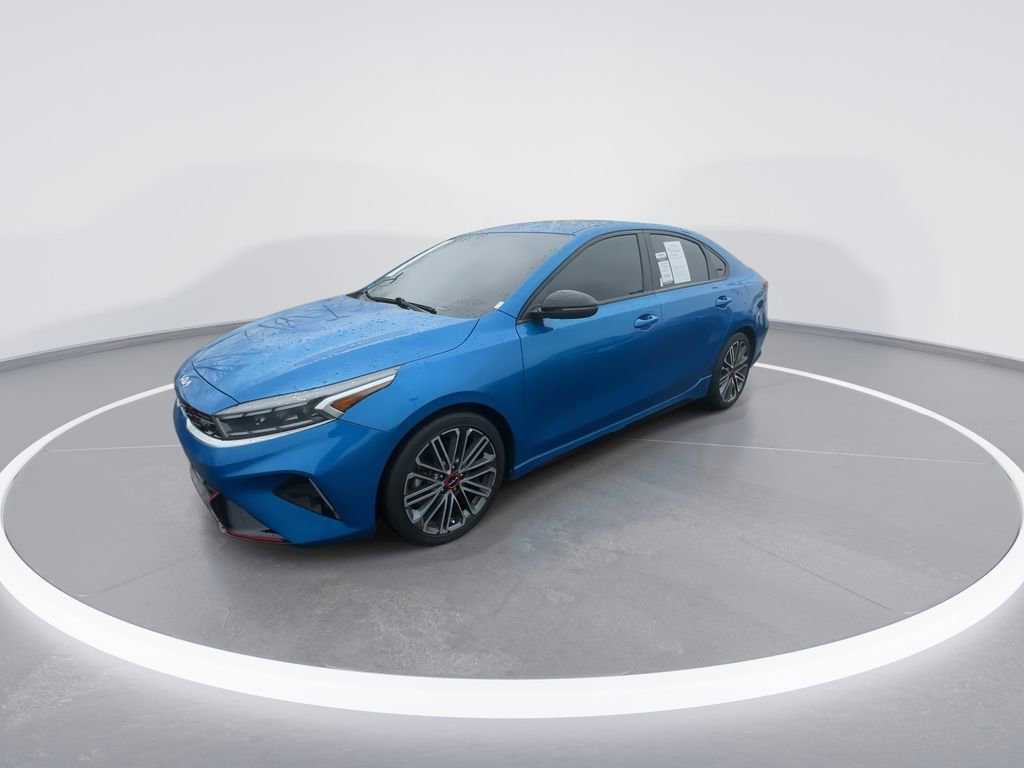 Used 2022 Kia Forte GT w/ GT2 Package FWD image 4