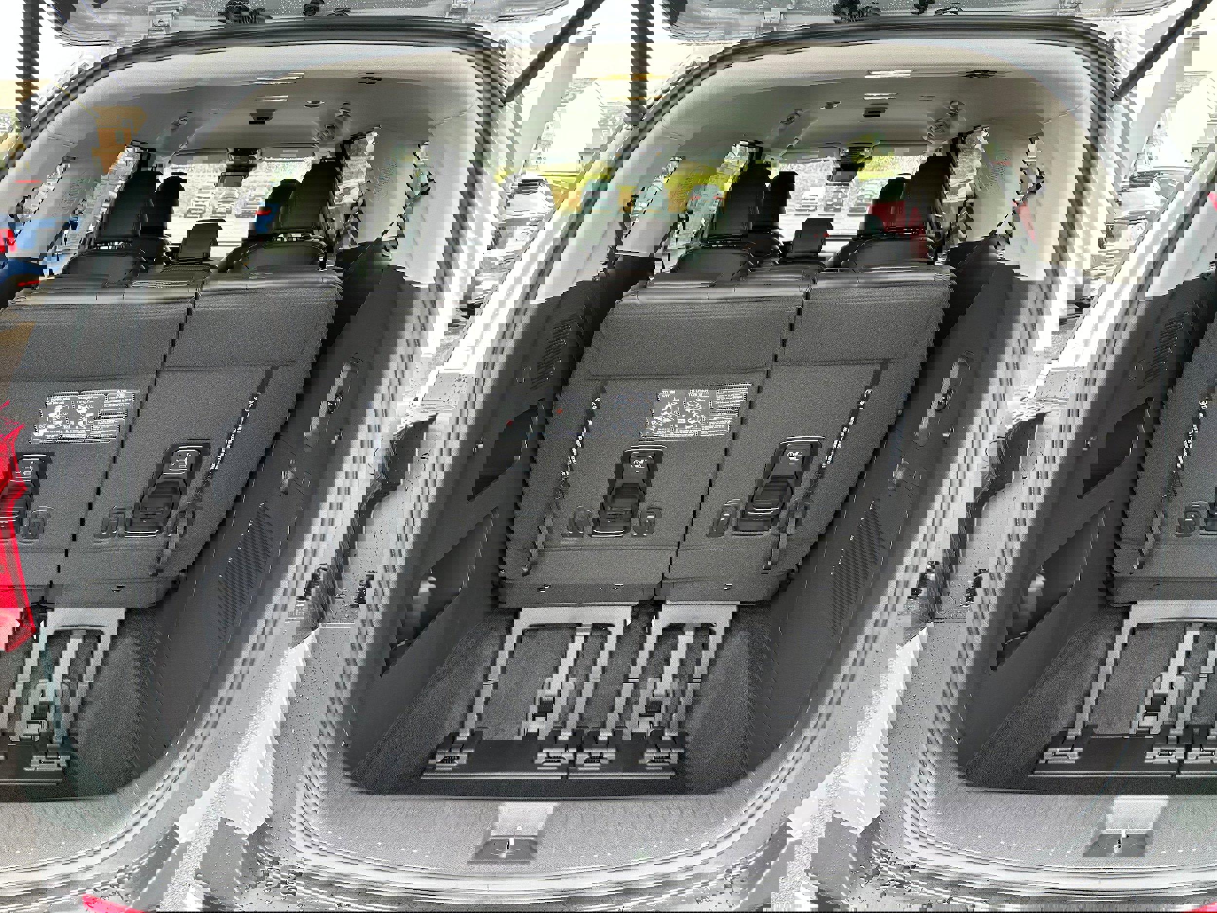 New 2026 Kia Carnival EX image 10