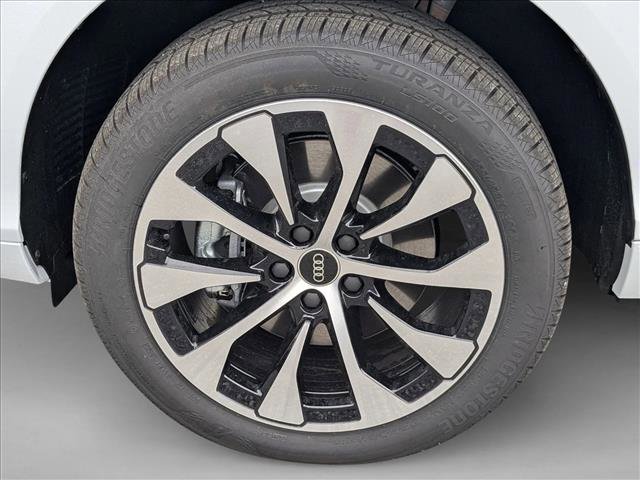 New 2026 Audi Q3 quattro 2.0T image 9