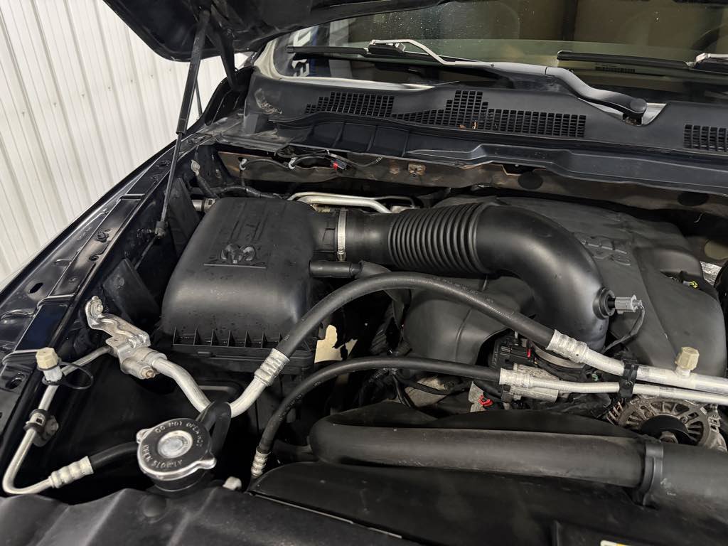 Used 2014 RAM 1500 Express AWD/4WD image 35