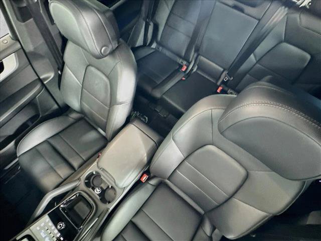 Certified 2026 Porsche Cayenne AWD/4WD image 18