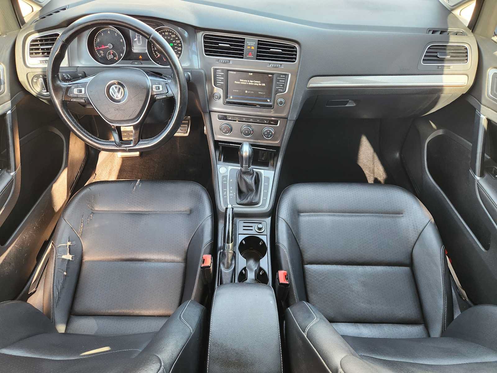Used 2017 Volkswagen Golf Alltrack SE AWD/4WD image 25