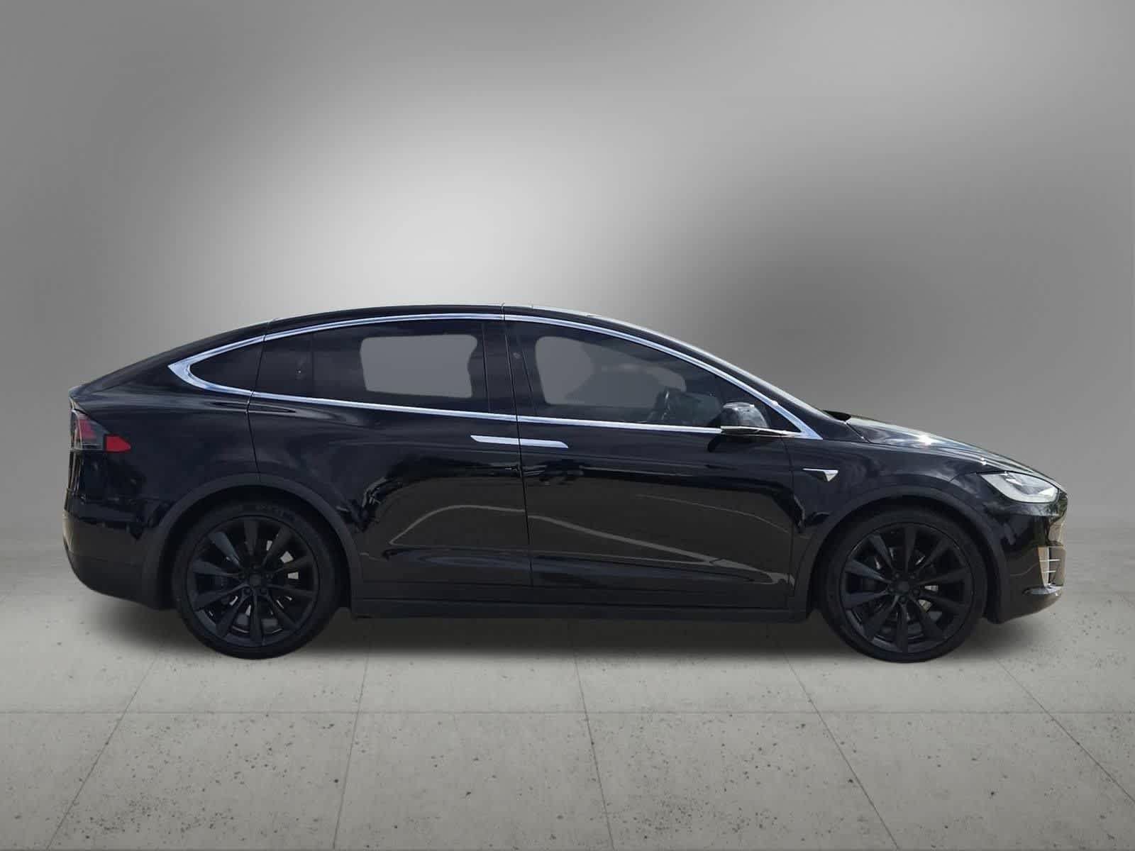Used 2018 Tesla Model X 100D AWD/4WD image 7