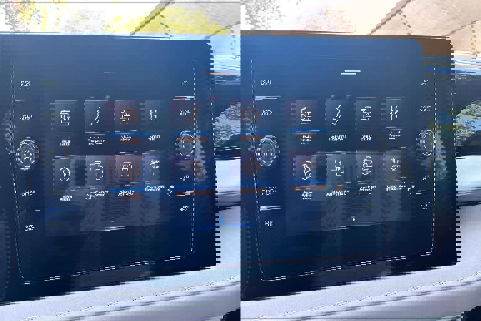 Used 2025 Volkswagen Taos SE w/ Black Wheel Package FWD image 36