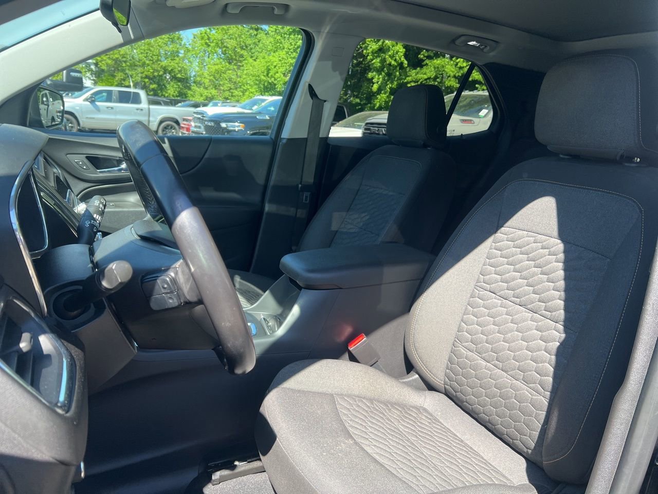 Used 2020 Chevrolet Equinox LT image 17