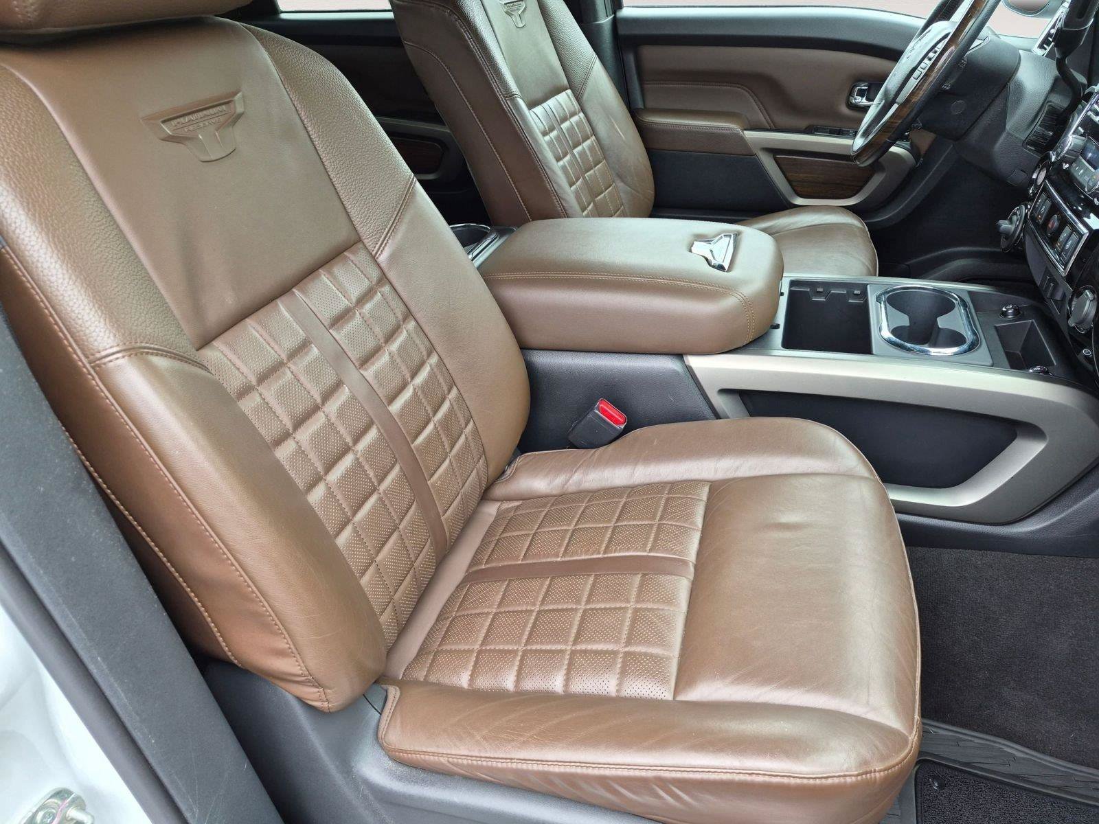 Used 2020 Nissan Titan Platinum Reserve AWD/4WD image 24