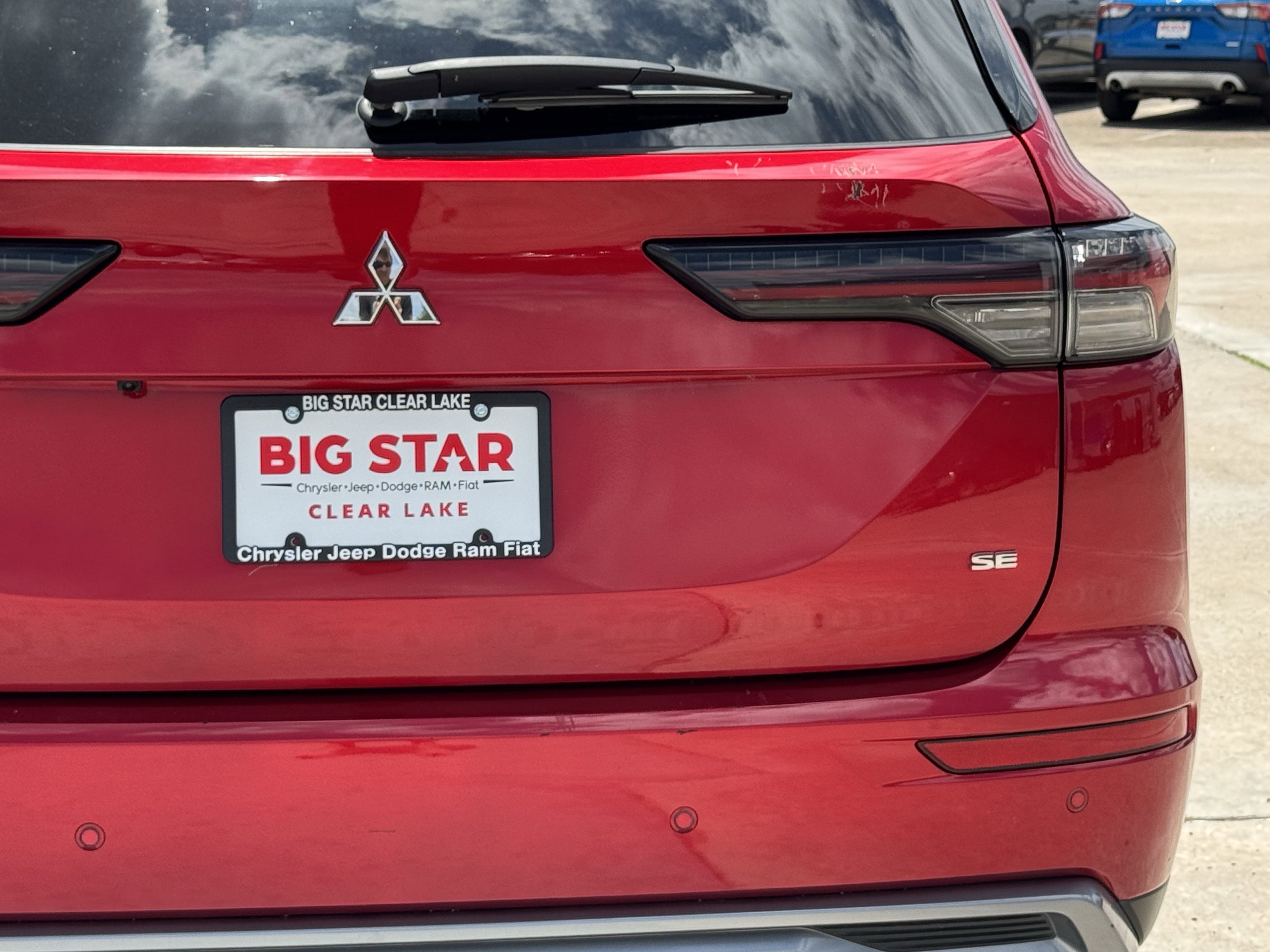 Used 2025 Mitsubishi Outlander SE FWD image 10