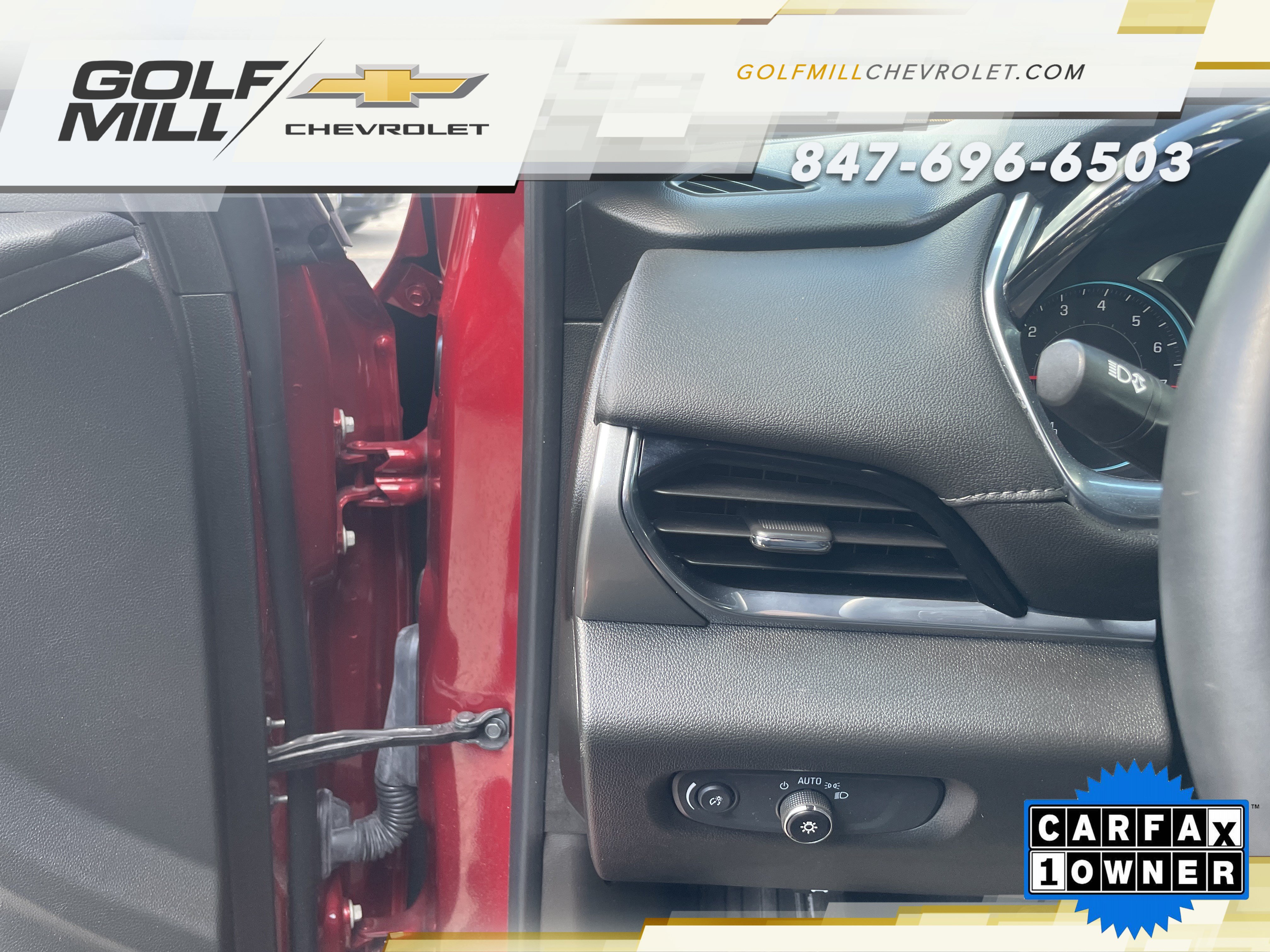 Used 2023 Chevrolet Traverse LT AWD/4WD image 17