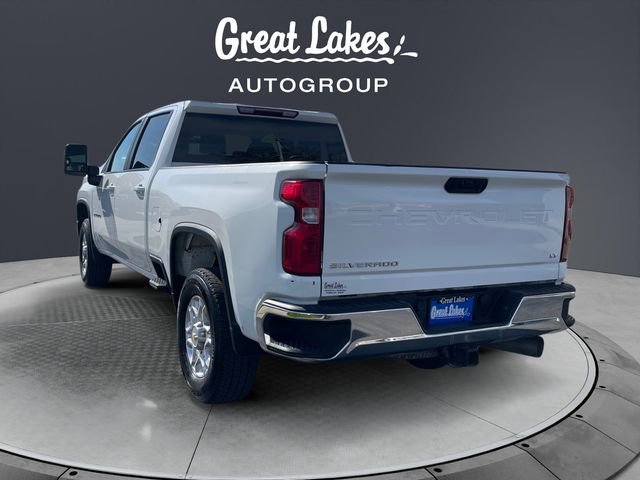 Used 2023 Chevrolet Silverado 2500 LT image 3