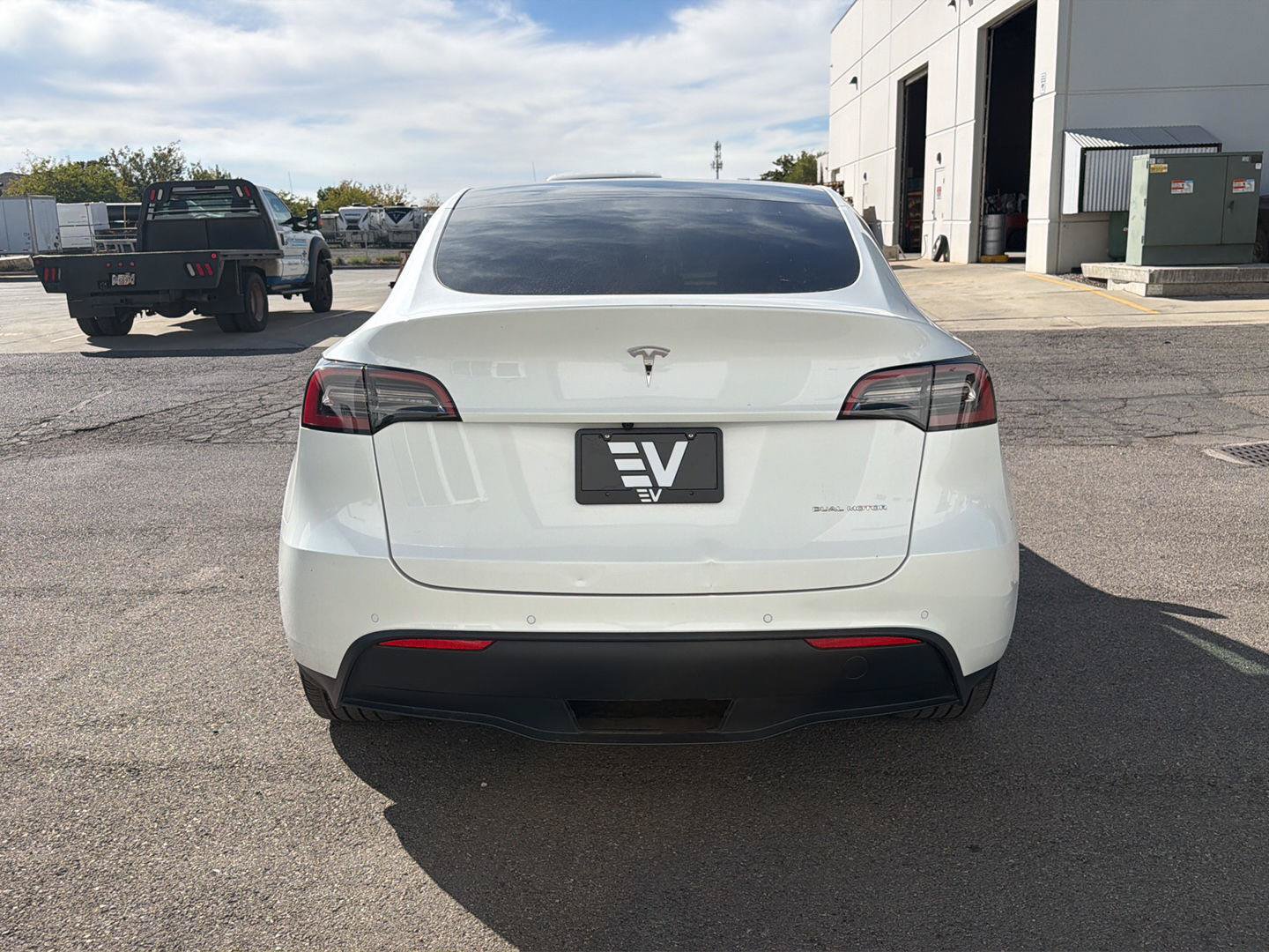 Used 2021 Tesla Model Y Long Range AWD/4WD image 6