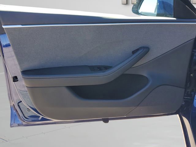 Used 2025 Tesla Model 3 Long Range image 18