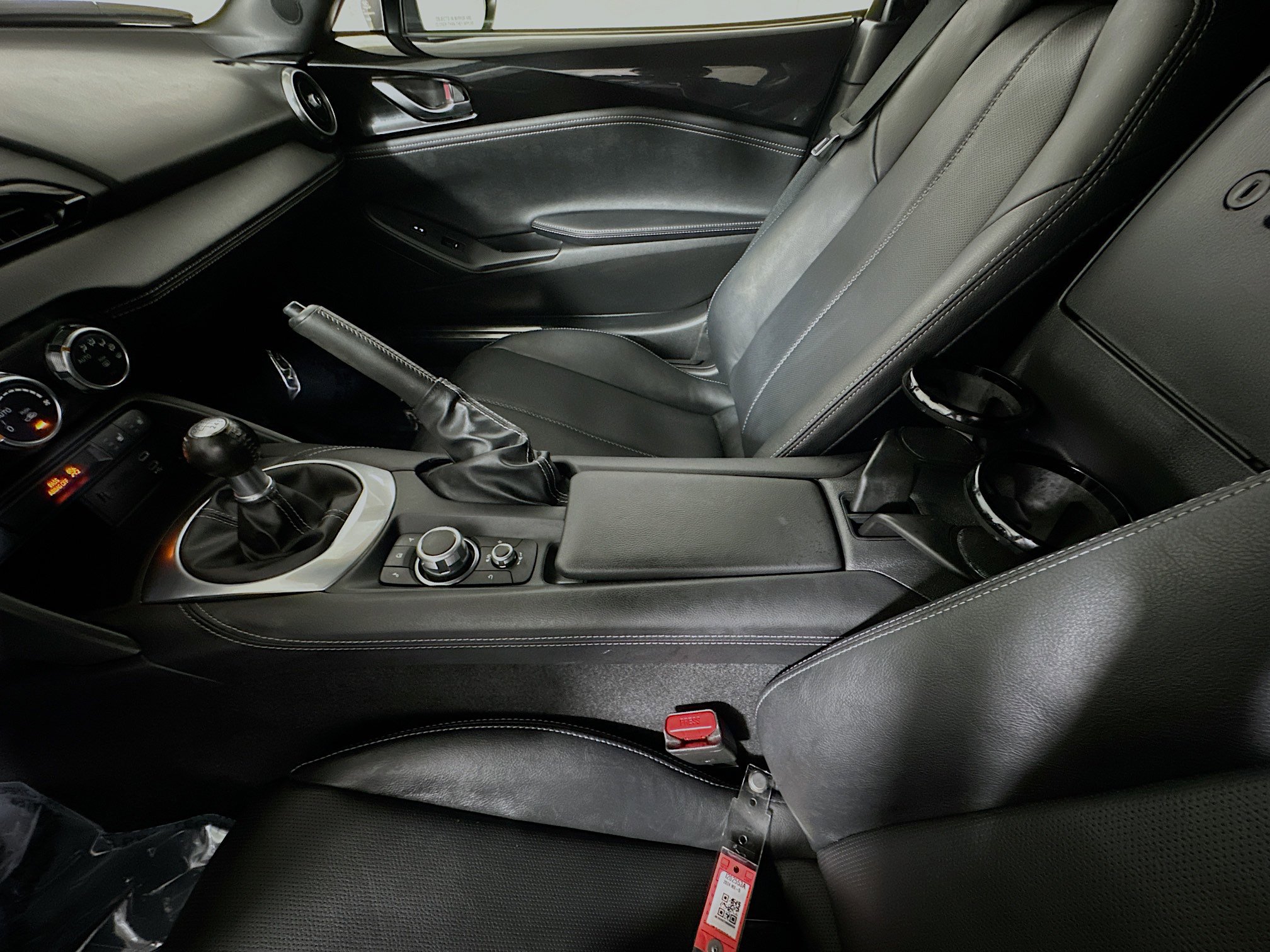 Used 2024 MAZDA MX-5 Miata Grand Touring RWD image 22