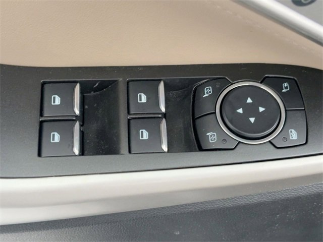 Used 2023 Ford Explorer Limited image 15