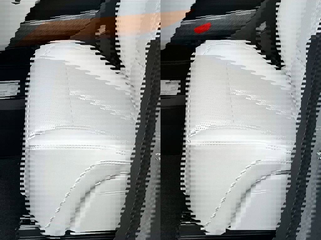 New 2026 Cadillac Vistiq Luxury image 19