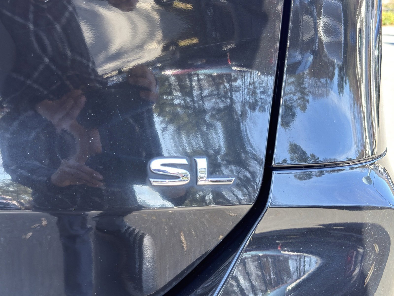 Used 2018 Nissan Rogue SL w/ Premium Package image 11