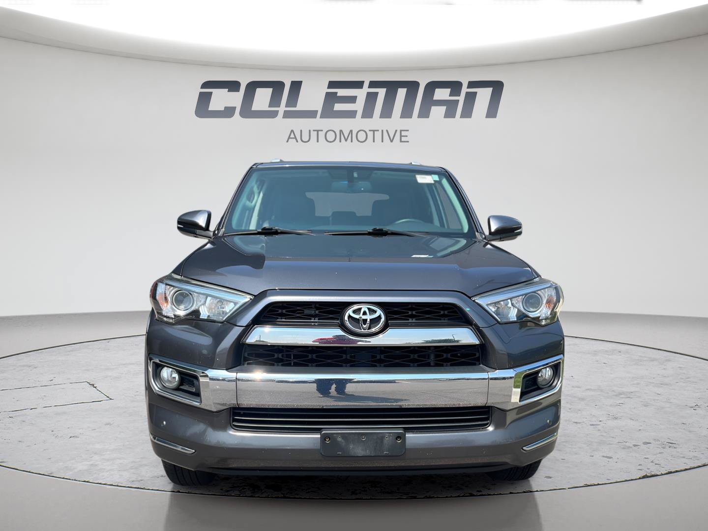 Used 2017 Toyota 4Runner Limited AWD/4WD image 2