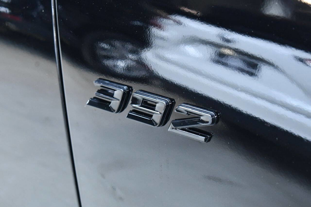 Used 2021 Dodge Durango SRT w/ Technology Group AWD/4WD image 17