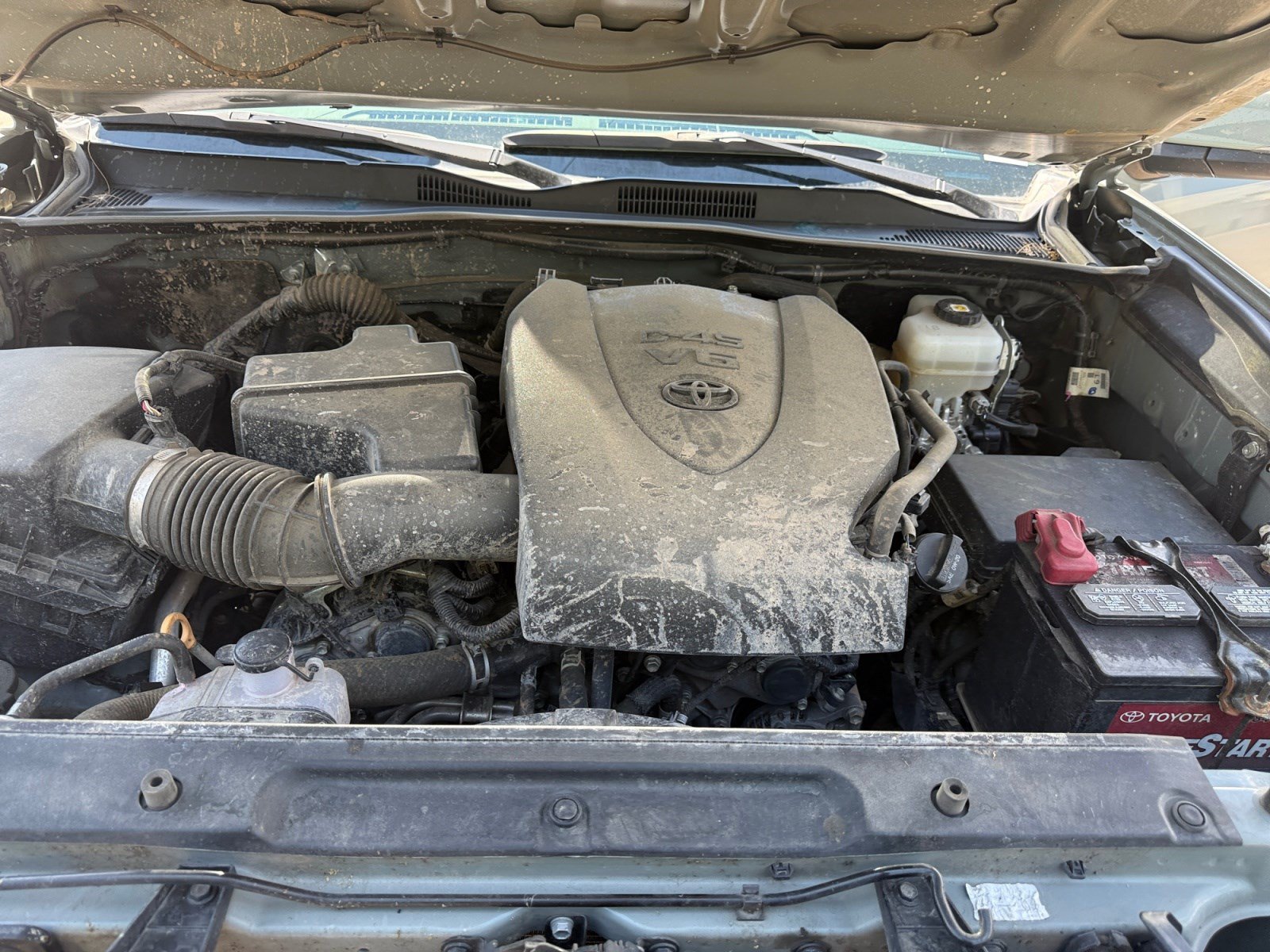 Used 2022 Toyota Tacoma TRD Off-Road w/ Truck Exterior Package (TMS) AWD/4WD image 21