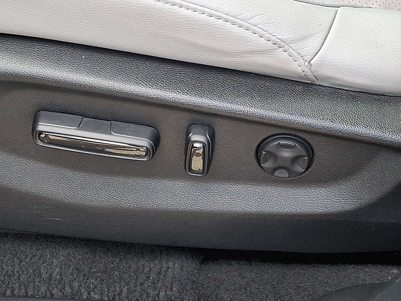 Used 2019 Honda CR-V EX-L image 11