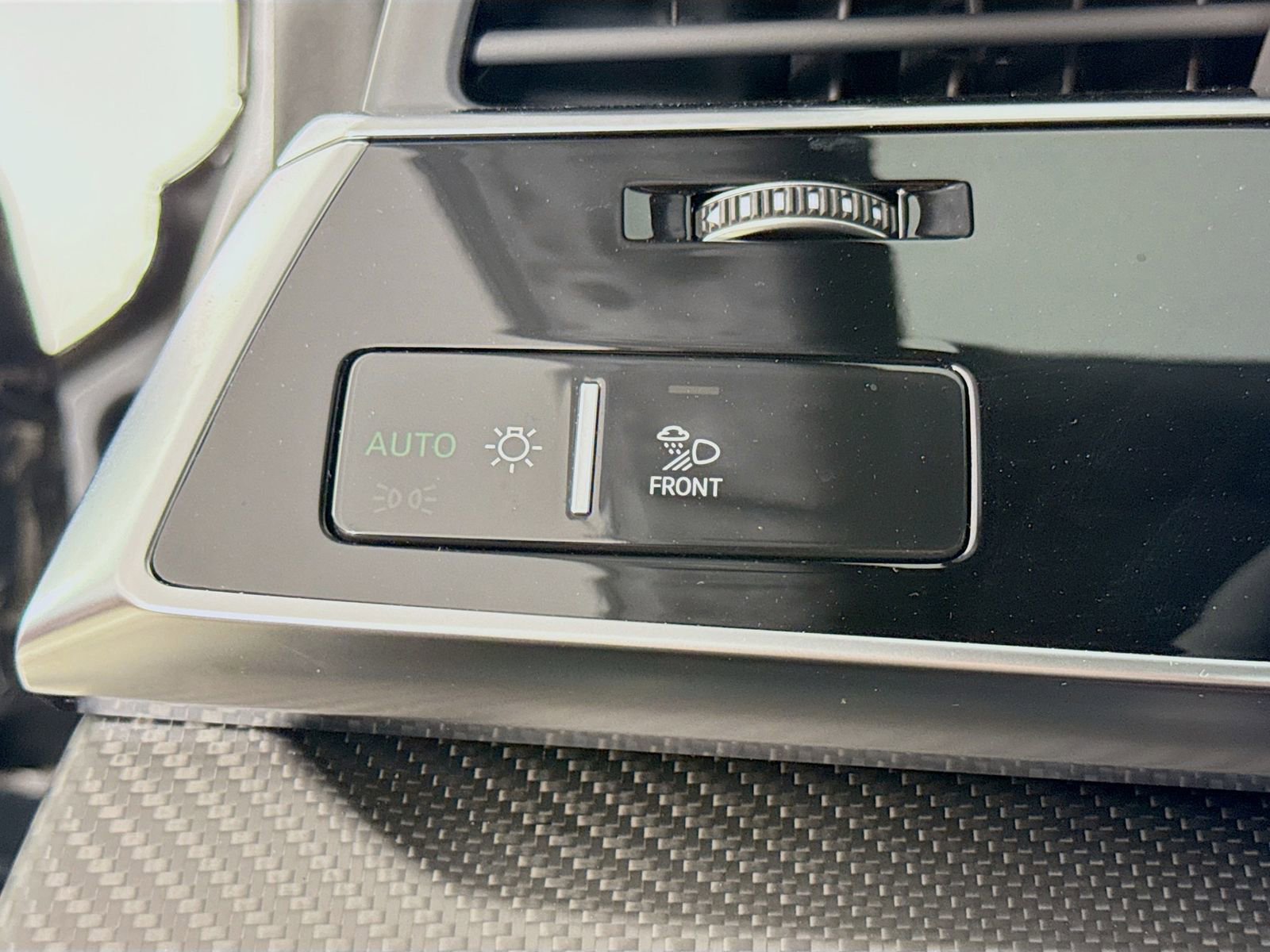 New 2026 Audi RS Q8 performance image 10