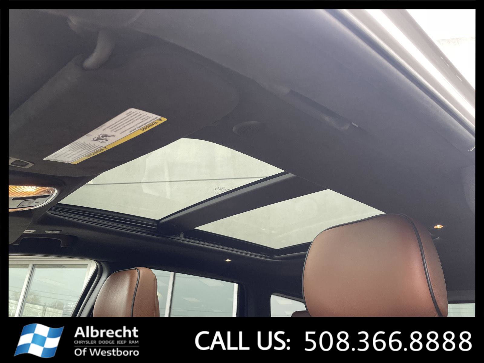 Used 2021 Jeep Grand Cherokee Summit w/ Platinum Series Group image 33