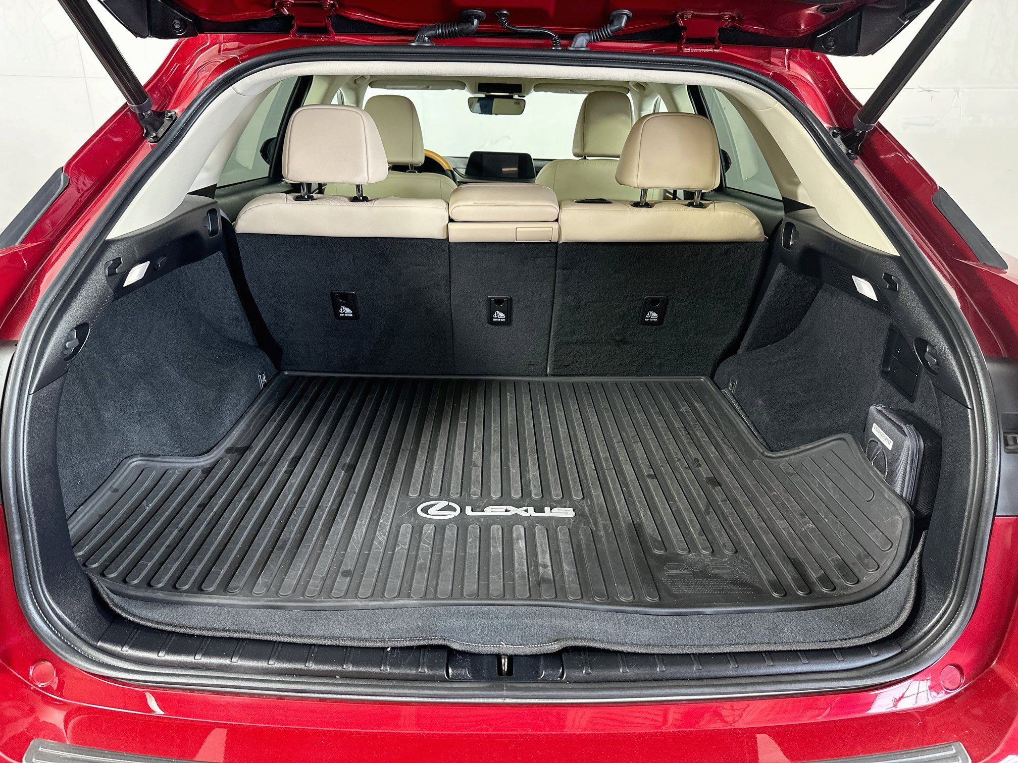 Certified 2022 Lexus RX 350 AWD w/ Premium Package image 25