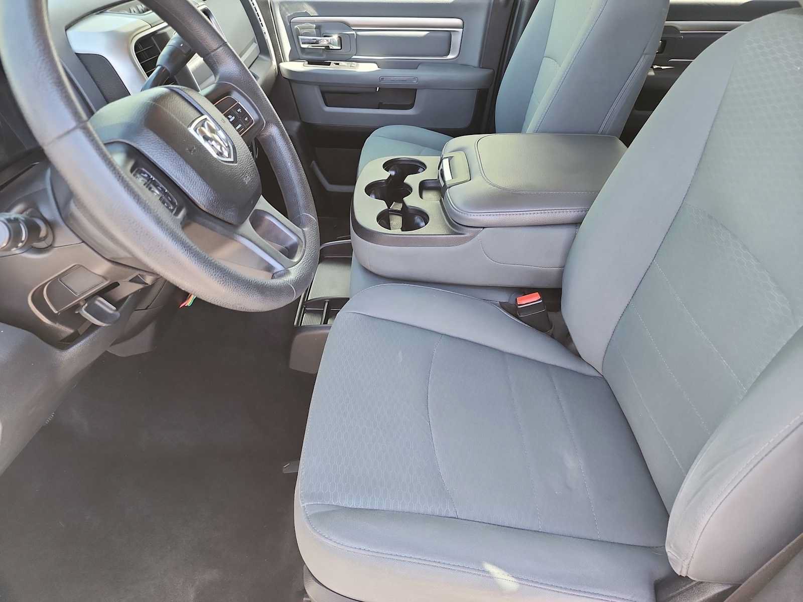 Used 2016 RAM 2500 SLT AWD/4WD image 15