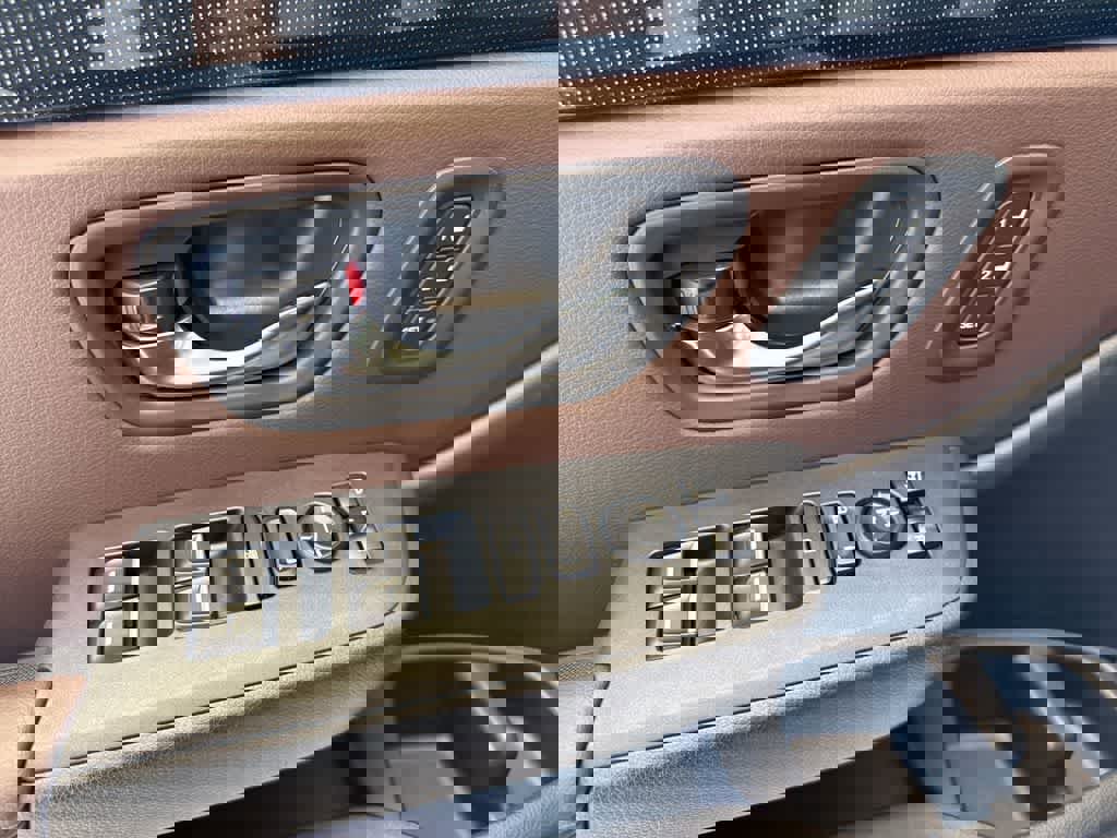 Certified 2024 Honda Pilot Elite image 20