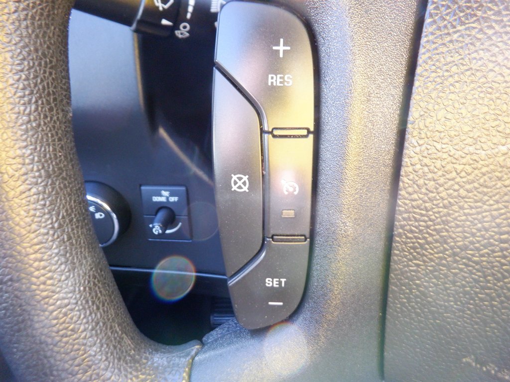 Used 2020 GMC Savana 2500 V8 Racks AND Bins w/ Driver Convenience Package image 15