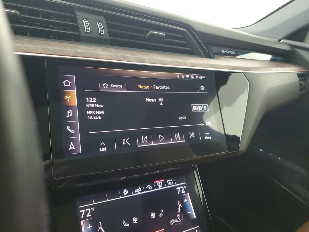 Used 2019 Audi e-tron Prestige w/ Prestige Package image 26