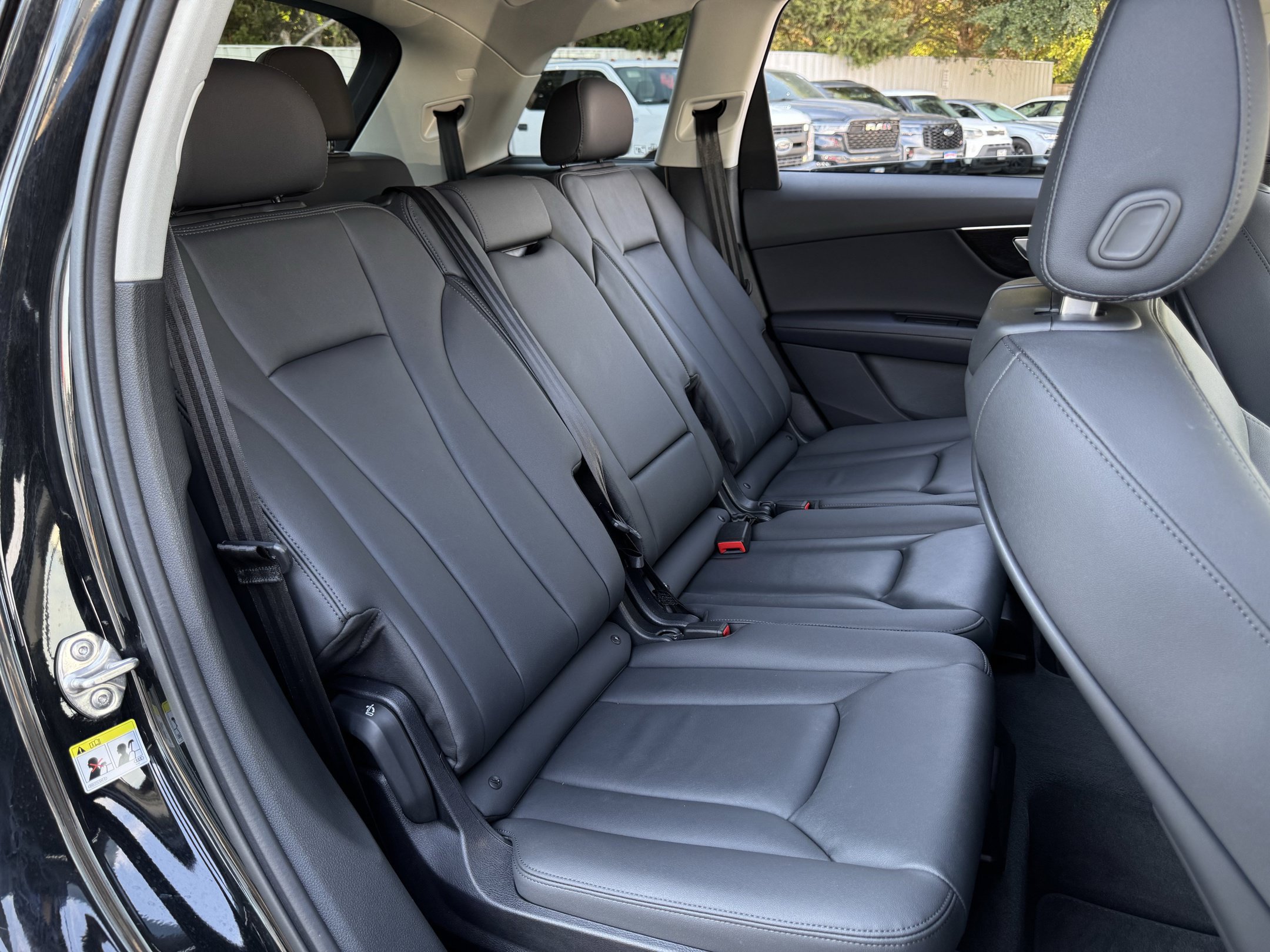 Used 2024 Audi Q7 3.0T Premium Plus AWD/4WD image 31