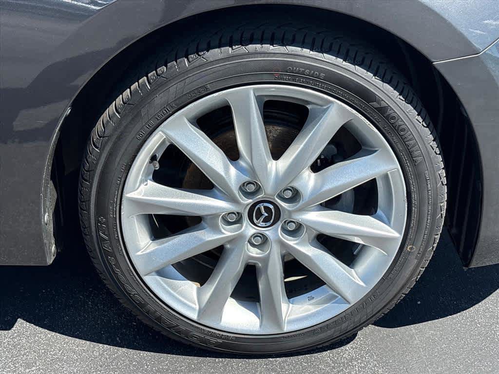 Used 2017 MAZDA MAZDA3 Touring FWD image 32